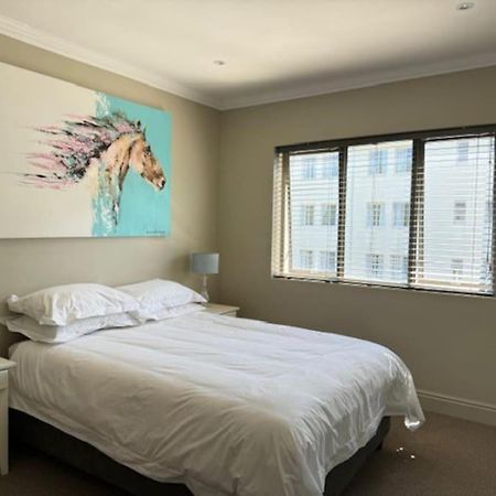 Luxury Townhouse In Stellenbosch Central 外观 照片